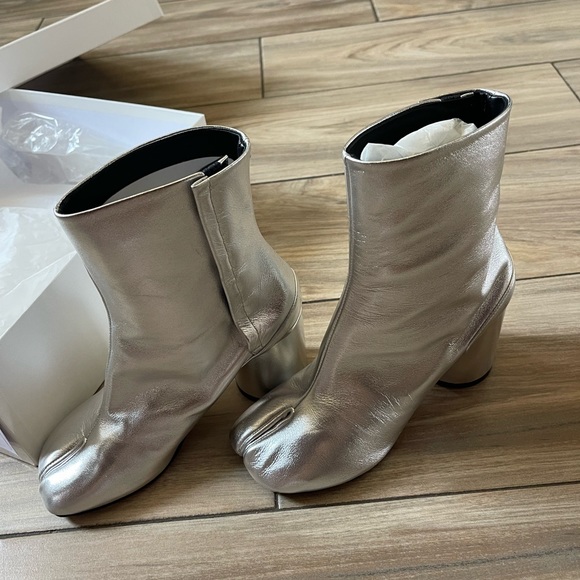 NWT Madison Margiela Tabi ankle boots - Picture 4 of 9